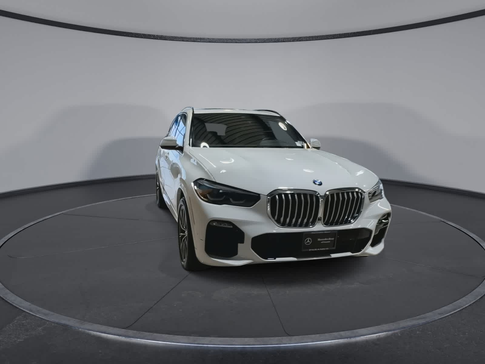 Thumbnail: 2021 BMW X5 - 3