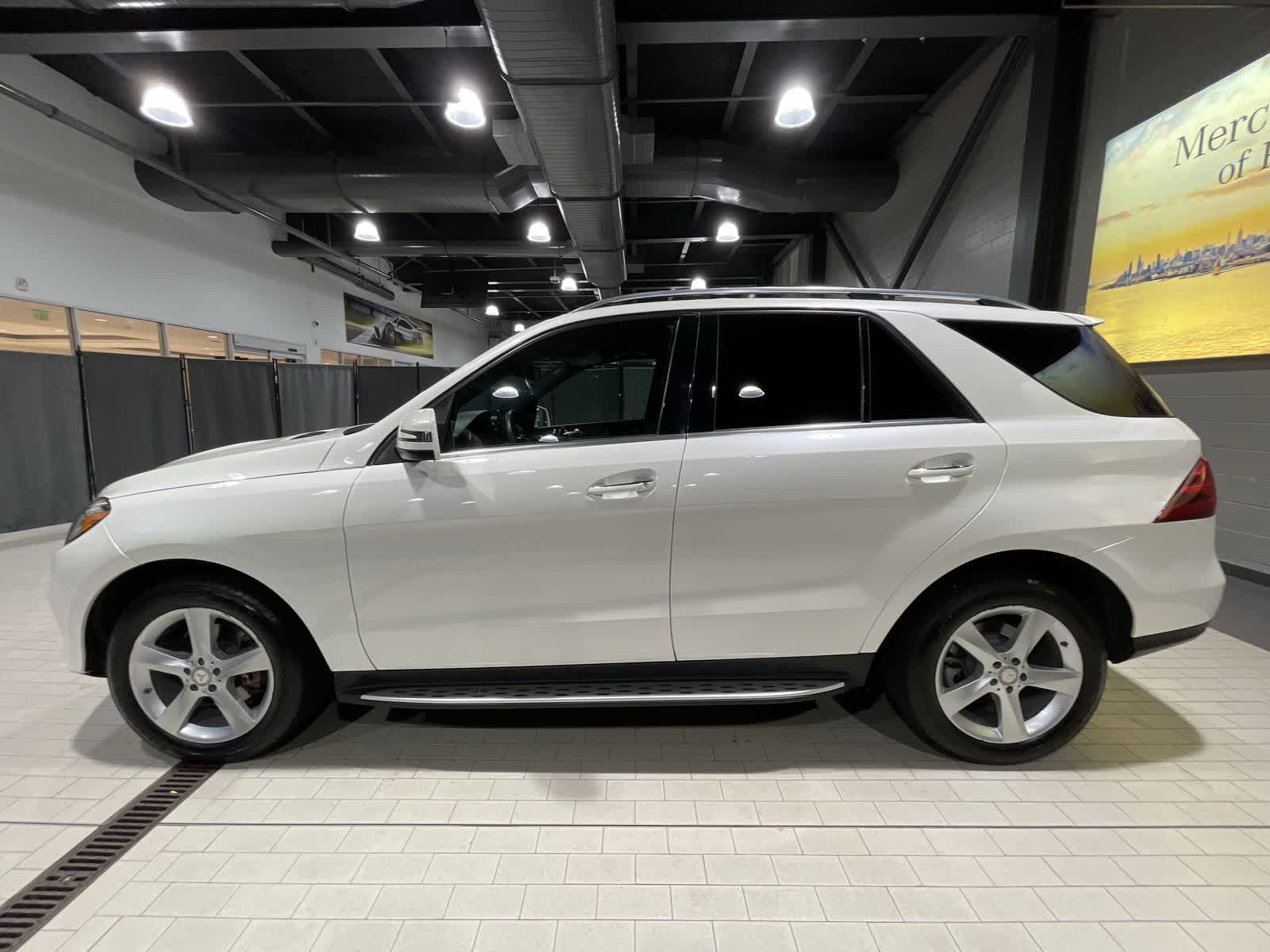 Thumbnail: 2016 Mercedes-Benz GLE - 15