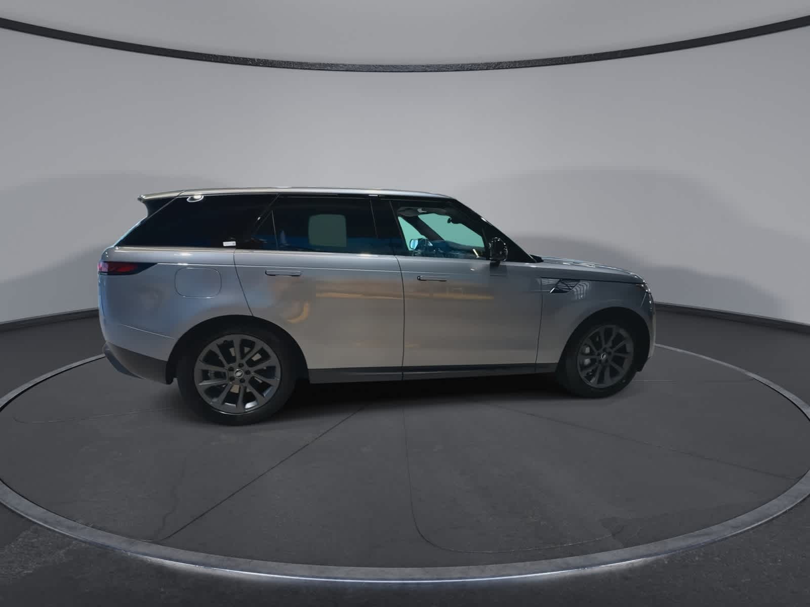 Thumbnail: 2024 Land Rover Range Rover Sport - 12
