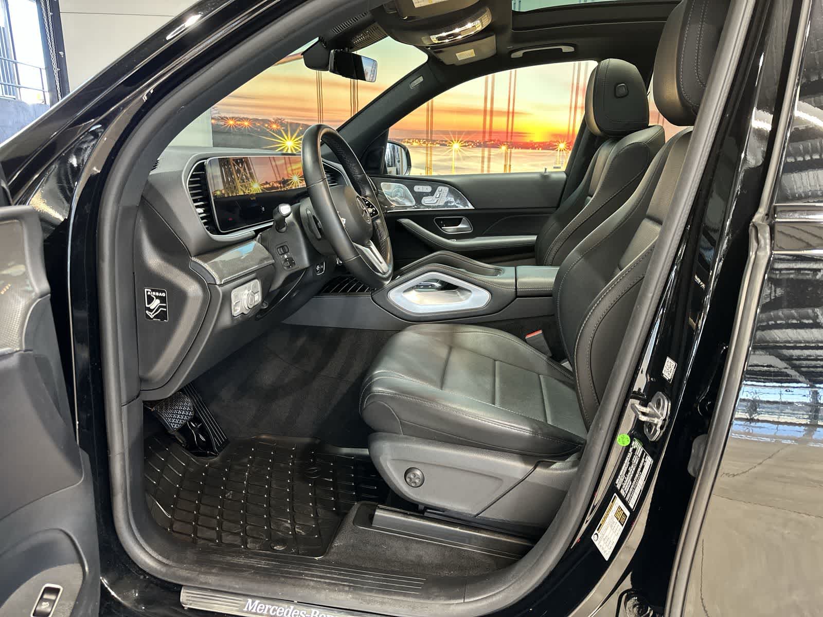 Thumbnail: 2023 Mercedes-Benz GLE - 14