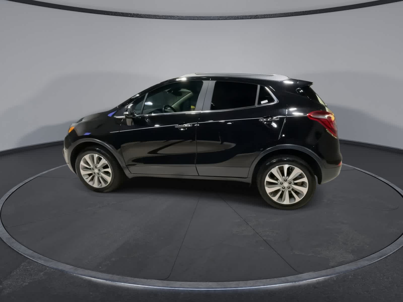 Thumbnail: 2017 Buick Encore - 7