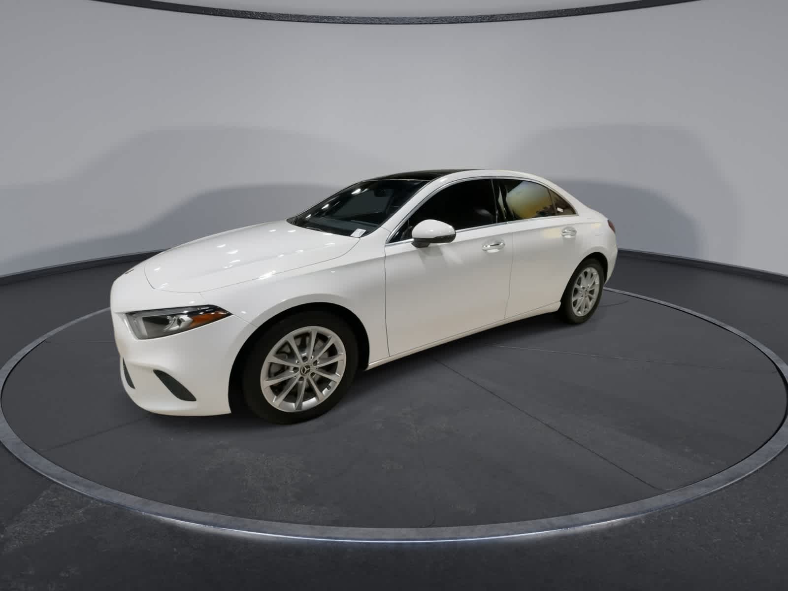 Thumbnail: 2021 Mercedes-Benz A-Class - 6