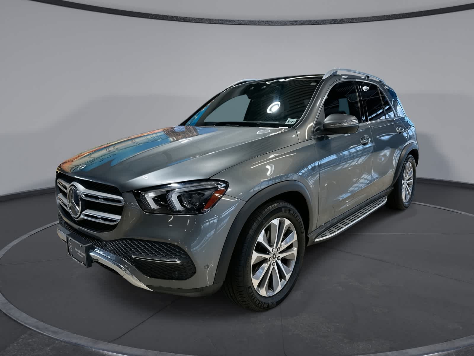 Thumbnail: 2022 Mercedes-Benz GLE - 1