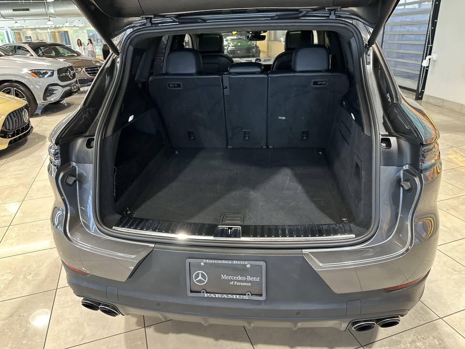 Thumbnail: 2024 Porsche Cayenne - 31