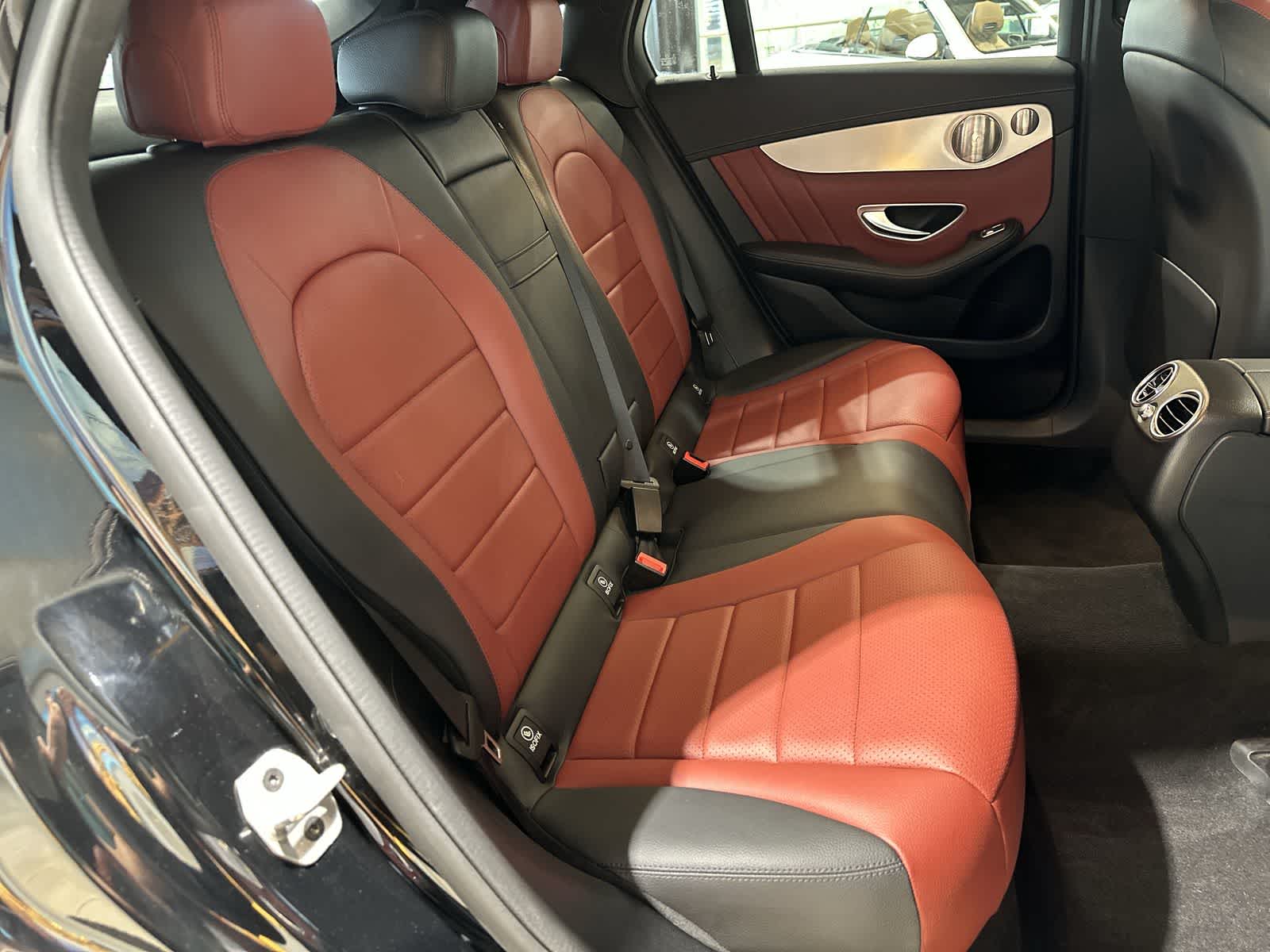 Thumbnail: 2023 Mercedes-Benz GLC - 25