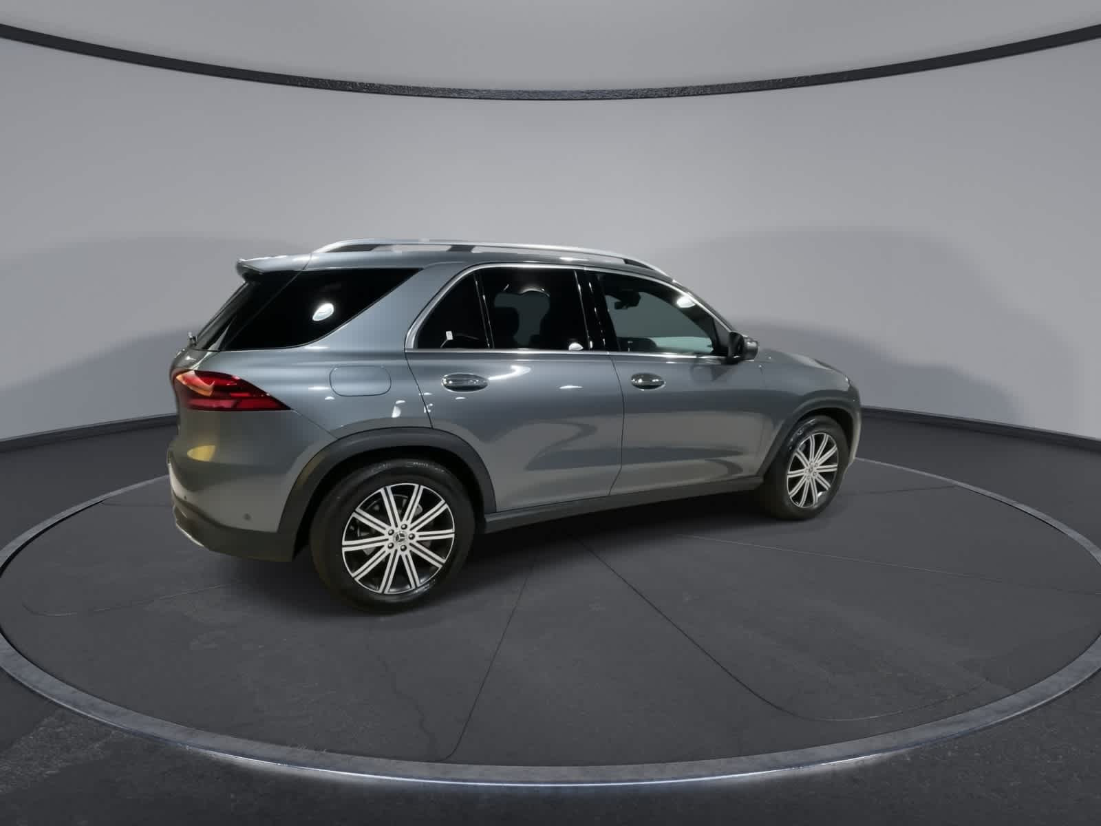 Thumbnail: 2025 Mercedes-Benz GLE - 11