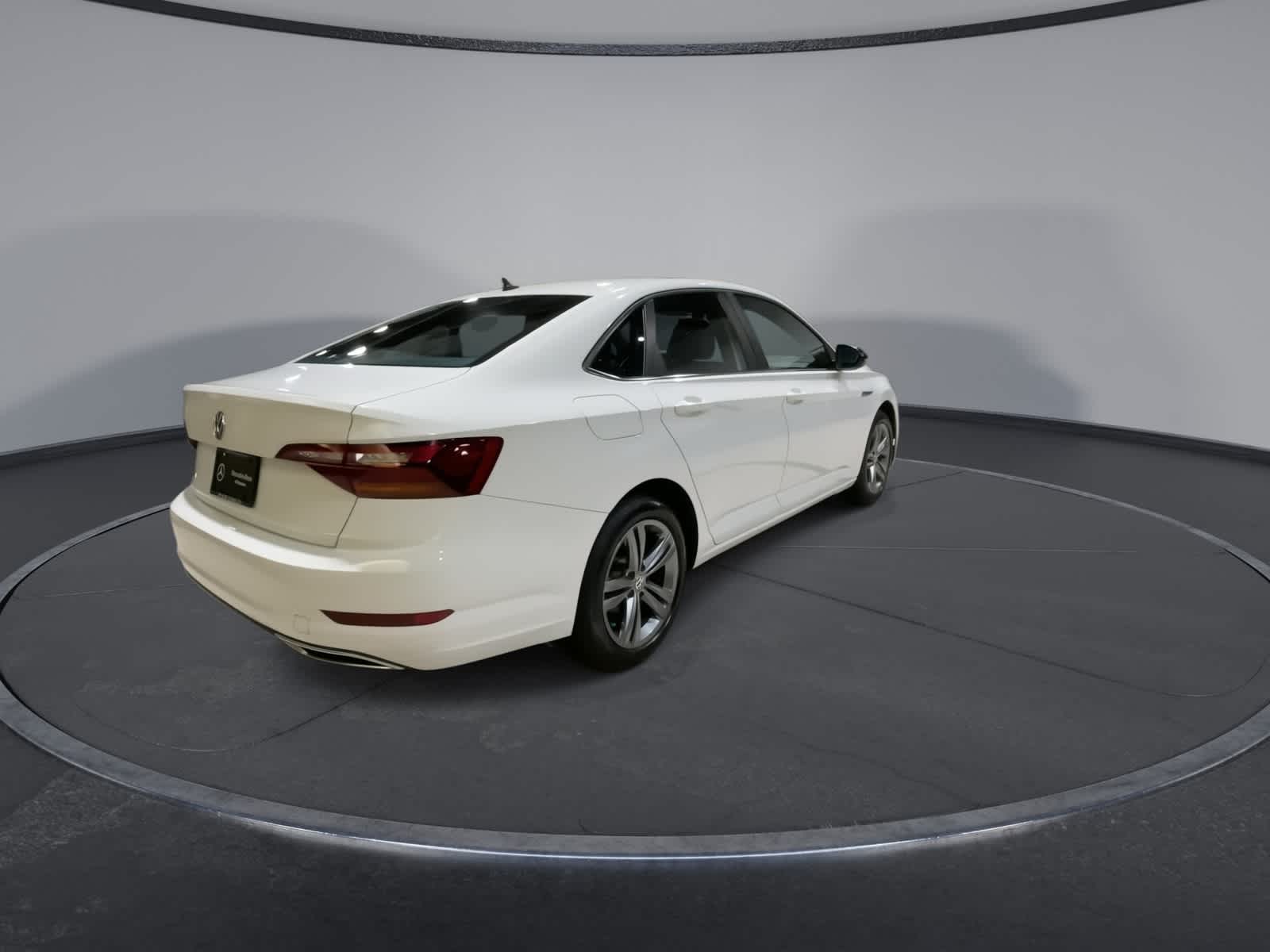 Thumbnail: 2019 Volkswagen Jetta - 11