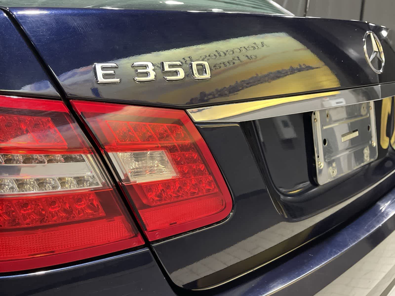 Thumbnail: 2013 Mercedes-Benz E-Class - 19