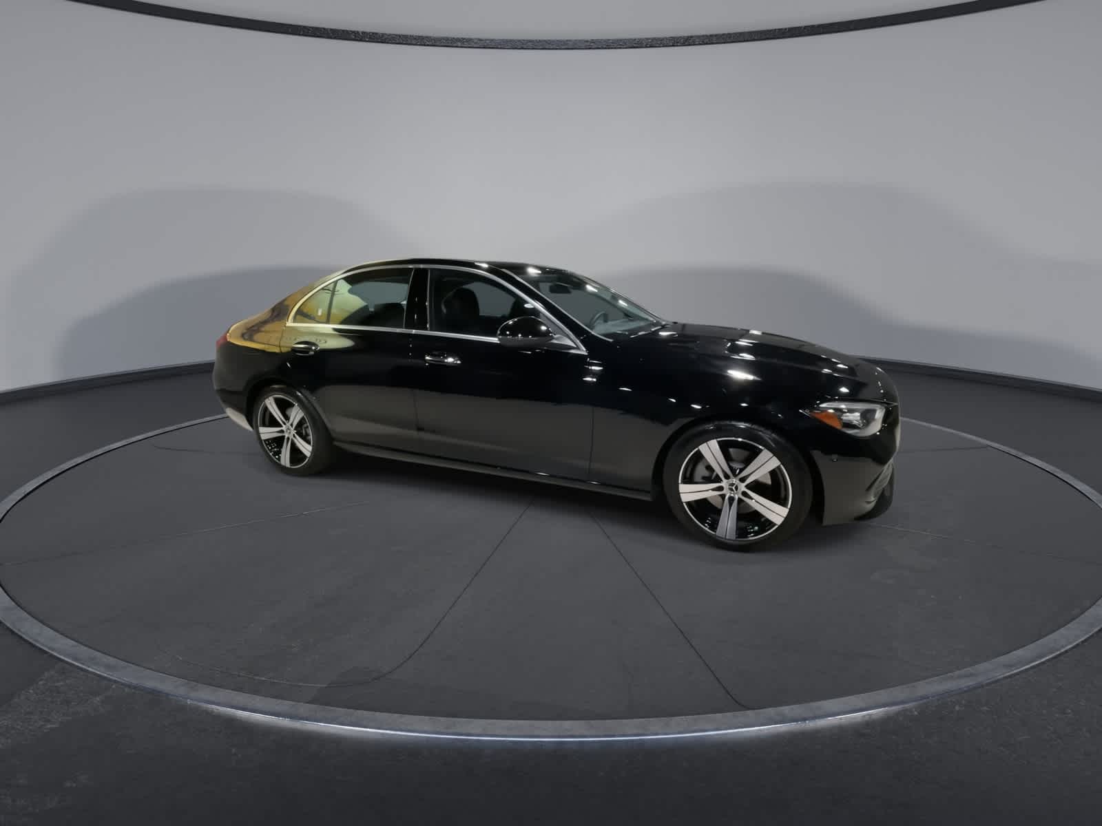 Thumbnail: 2025 Mercedes-Benz C-Class - 2