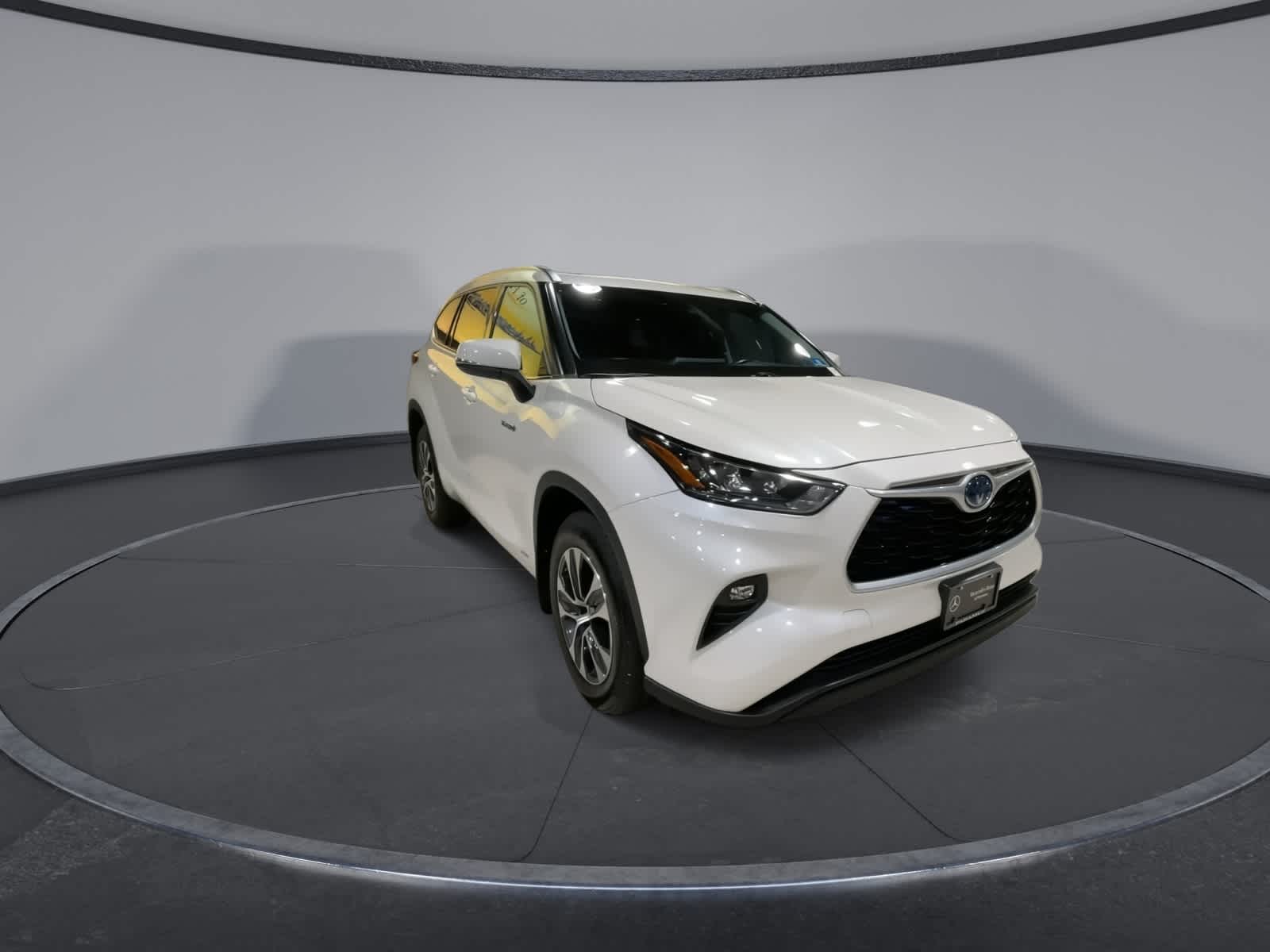 Thumbnail: 2020 Toyota Highlander - 3