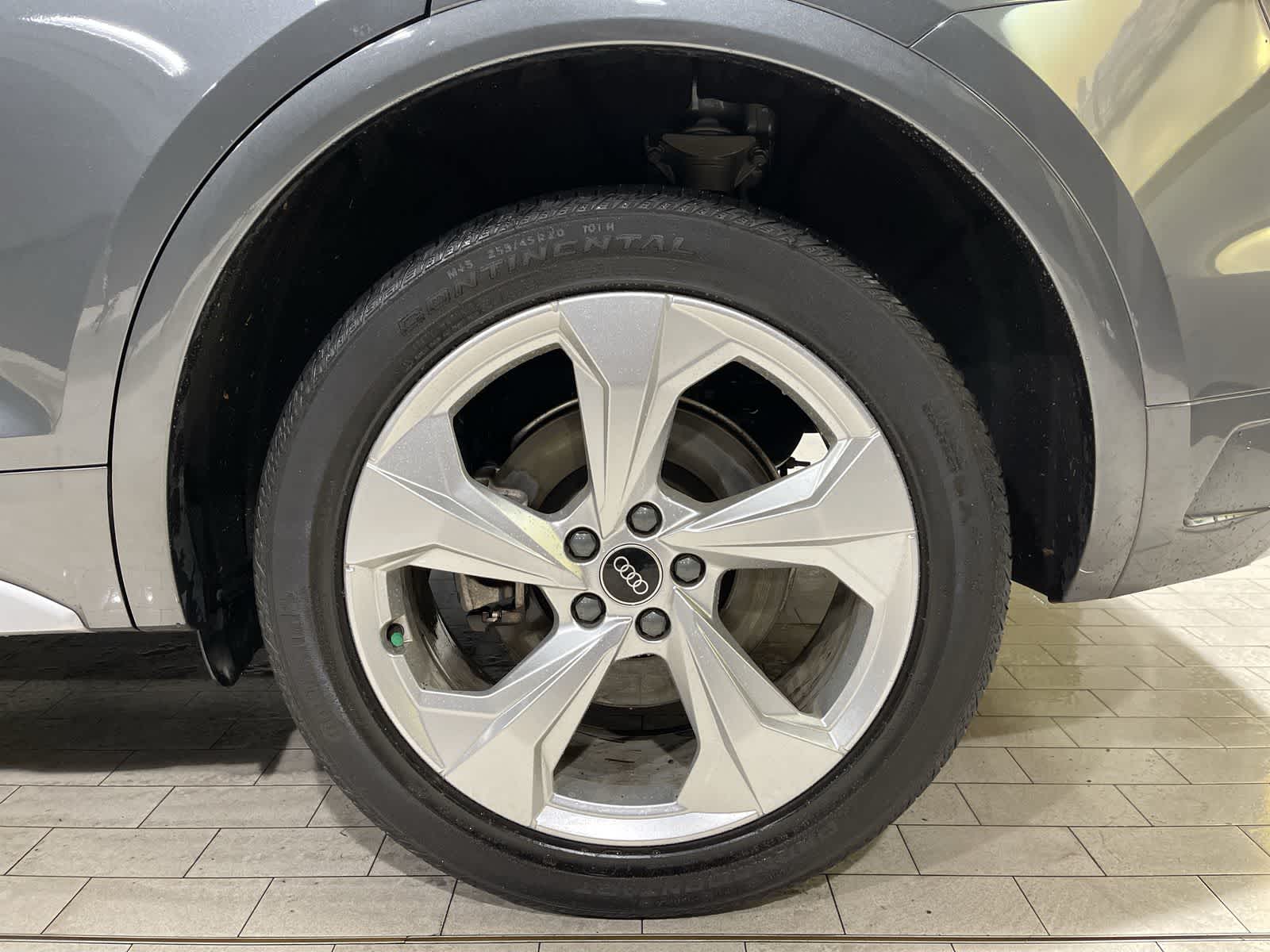 Thumbnail: 2023 Audi Q5 - 20