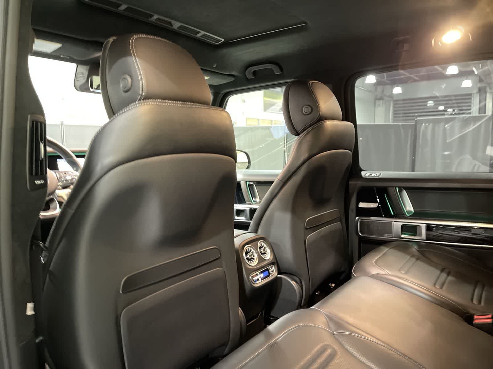 Thumbnail: 2022 Mercedes-Benz G-Class - 24