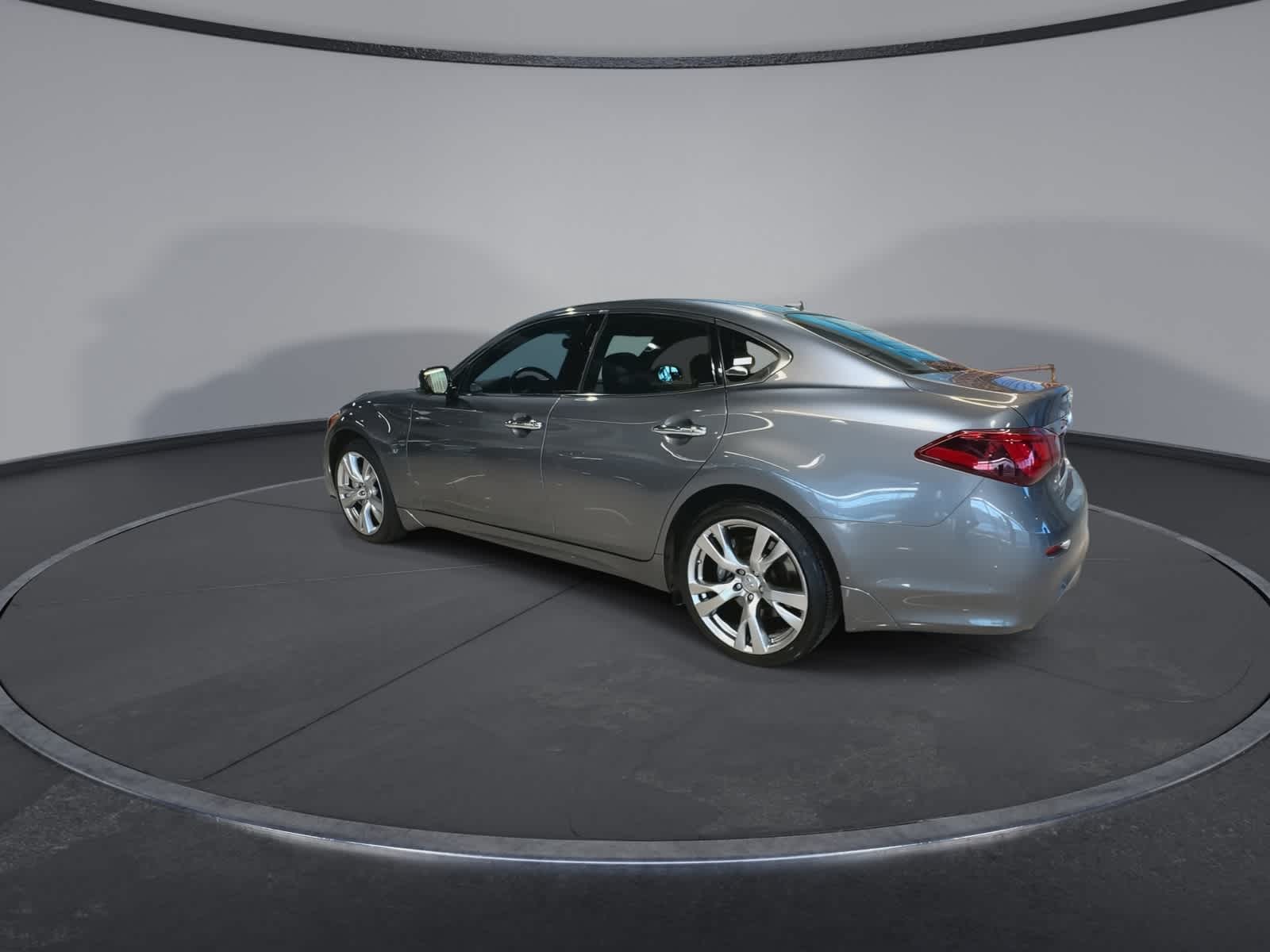 Thumbnail: 2017 INFINITI Q70 - 8