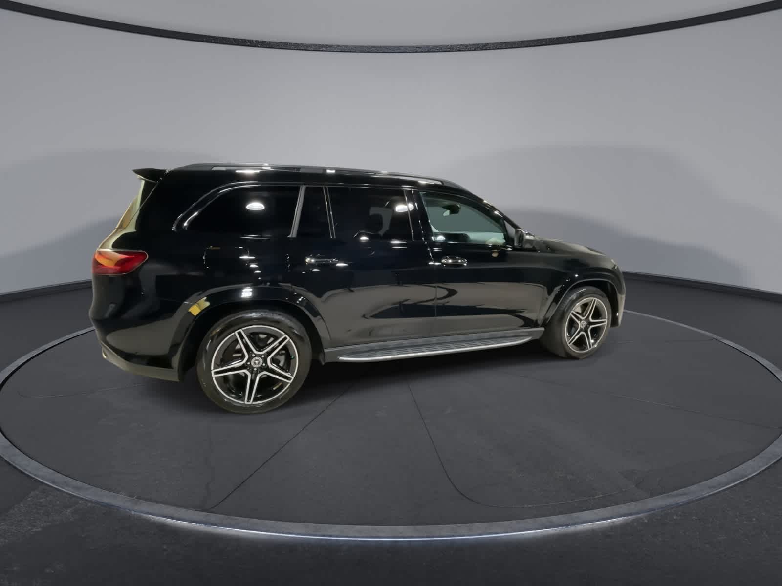 Thumbnail: 2025 Mercedes-Benz GLS - 12