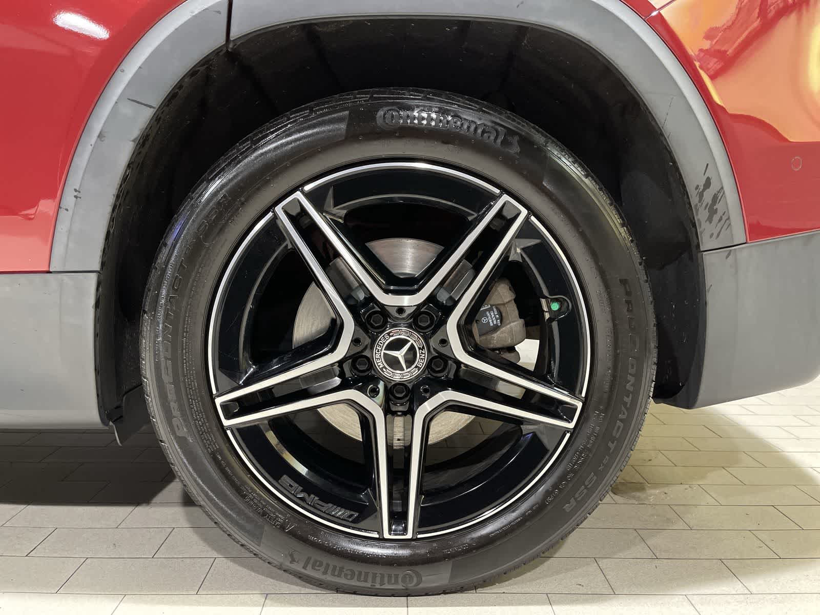 Thumbnail: 2021 Mercedes-Benz GLB - 20