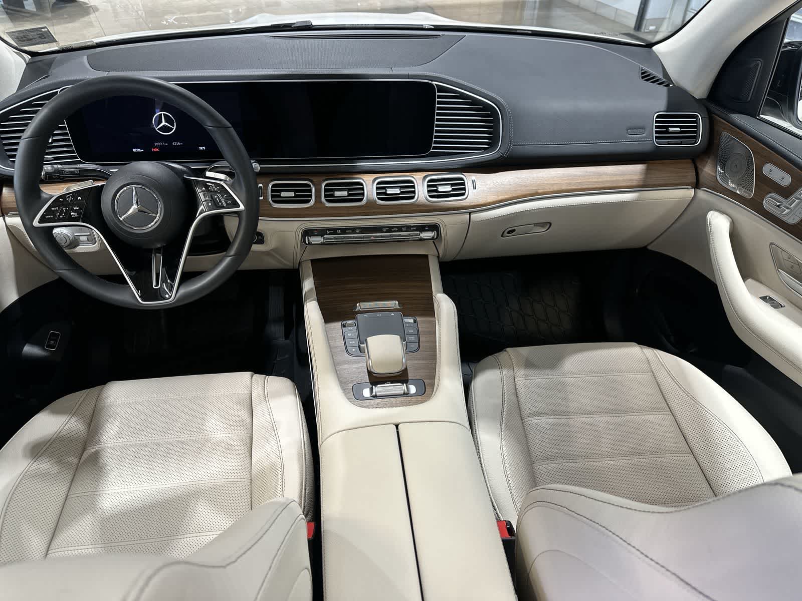 Thumbnail: 2024 Mercedes-Benz GLE - 22