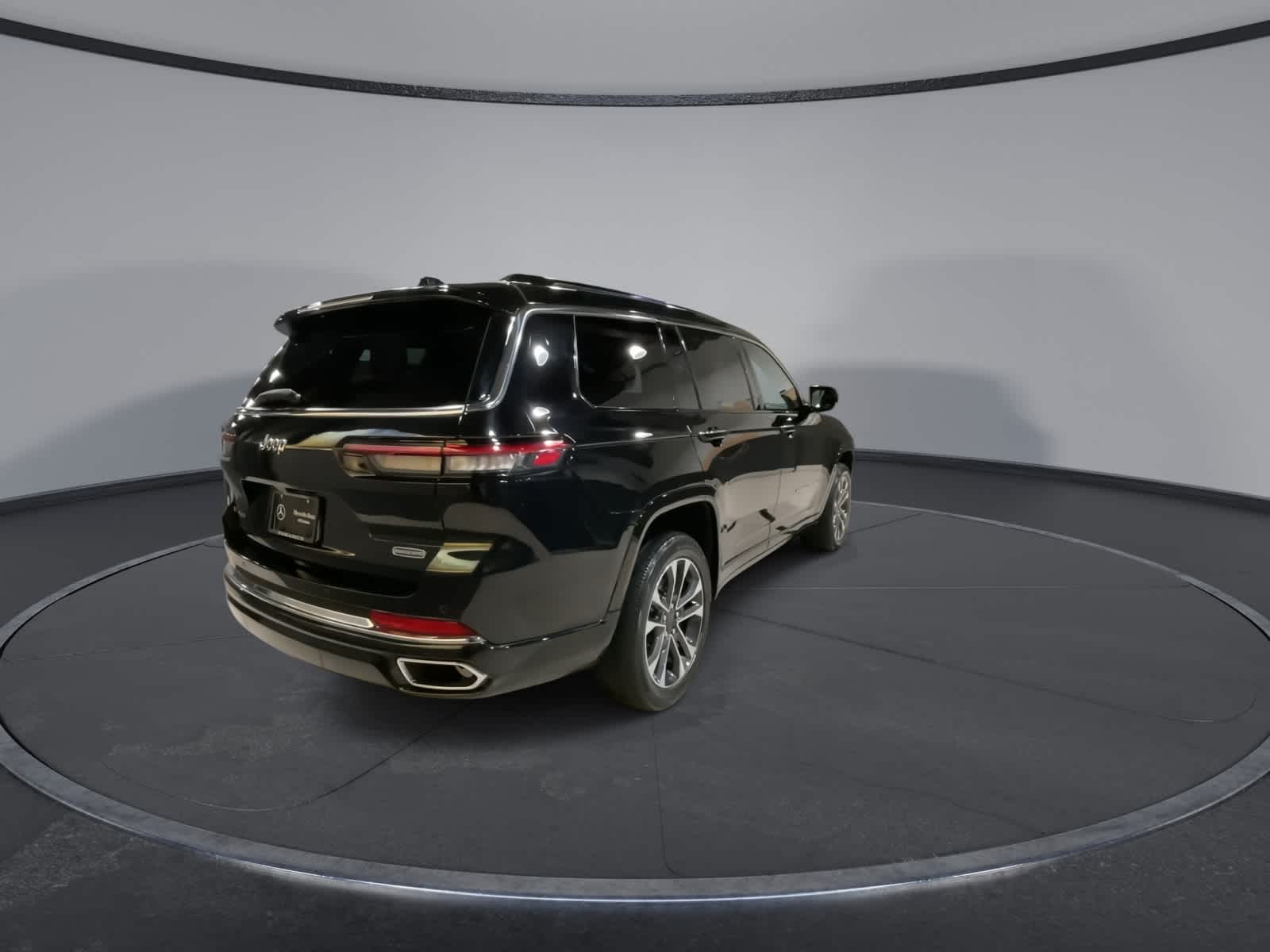 Thumbnail: 2021 Jeep Grand Cherokee L - 11