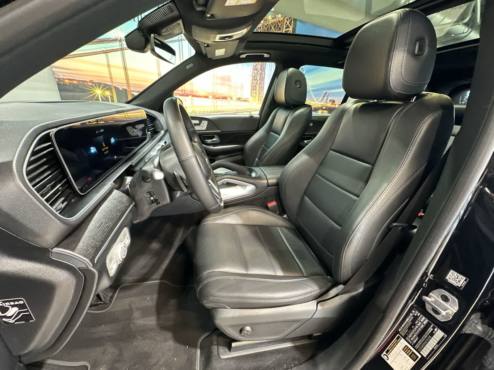 Thumbnail: 2022 Mercedes-Benz GLE - 23