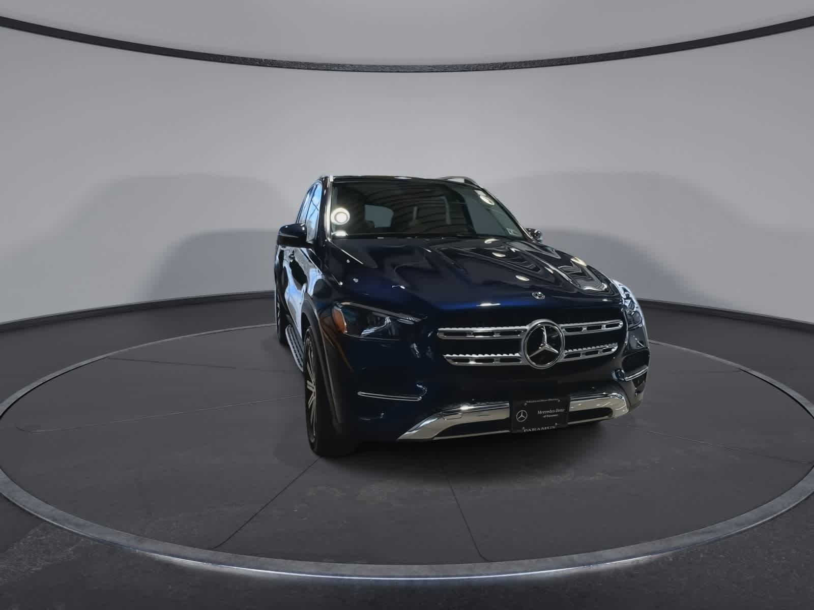 Thumbnail: 2026 Mercedes-Benz GLE - 3