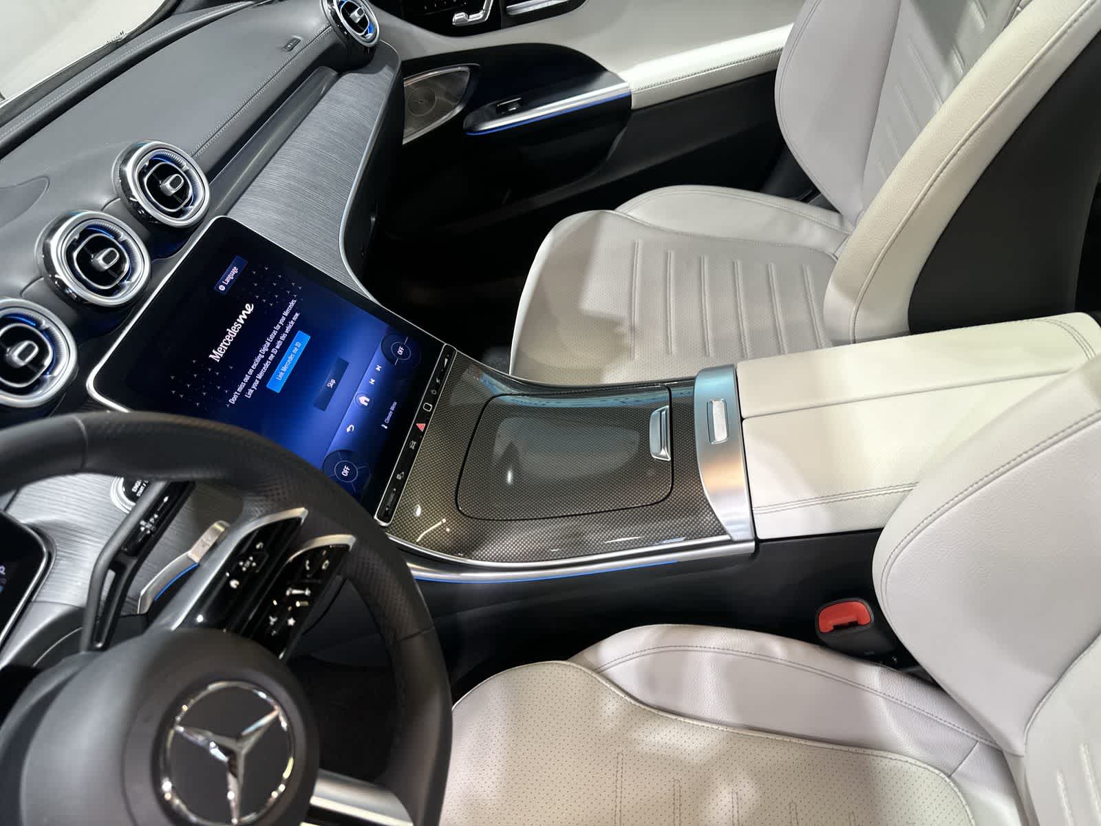 Thumbnail: 2023 Mercedes-Benz C-Class - 28