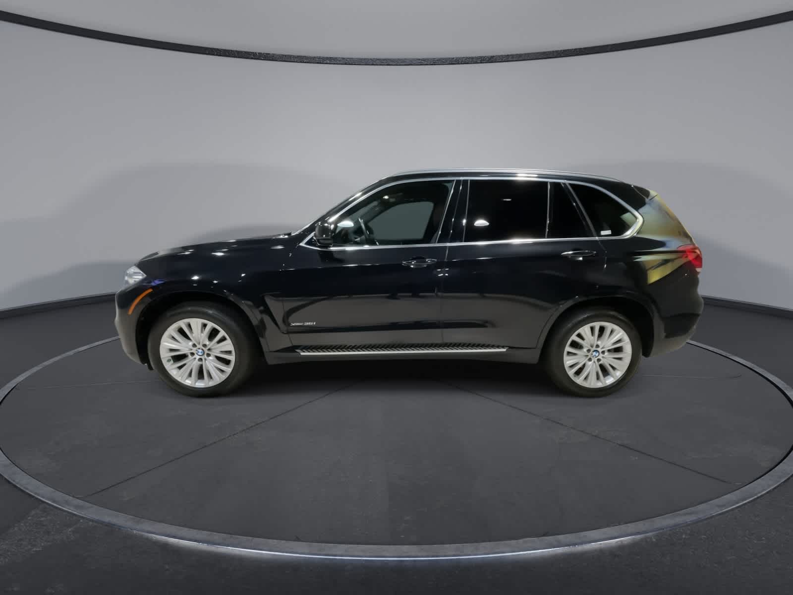 Thumbnail: 2017 BMW X5 - 7
