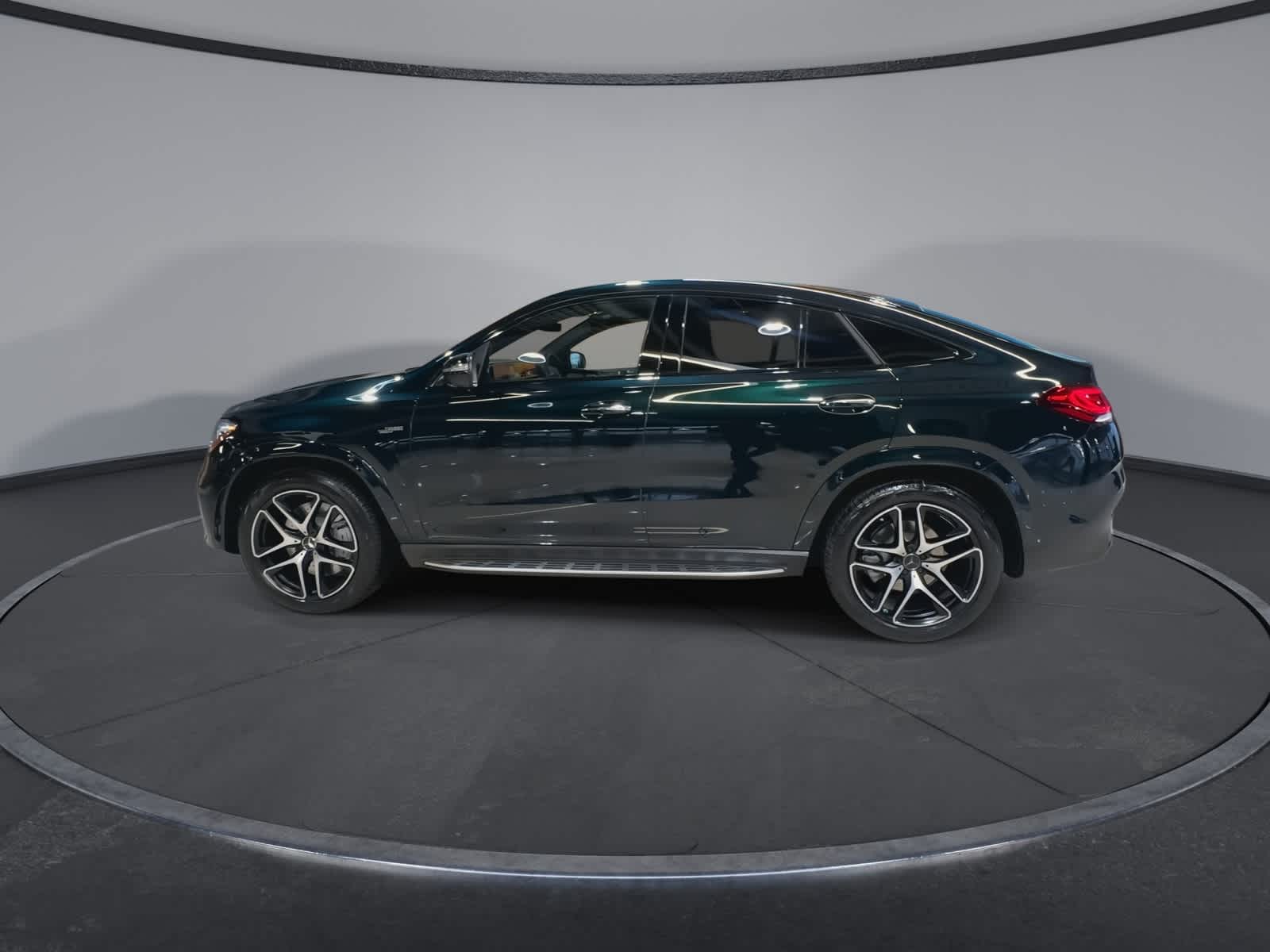 Thumbnail: 2023 Mercedes-Benz GLE - 7