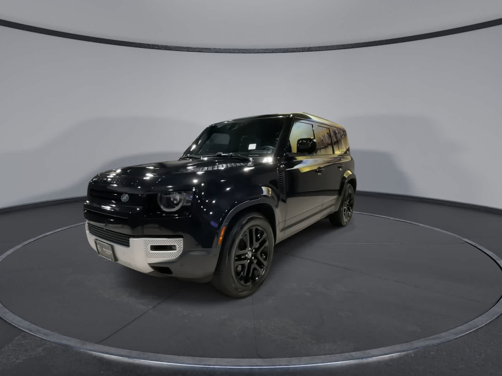 Thumbnail: 2023 Land Rover Defender - 6