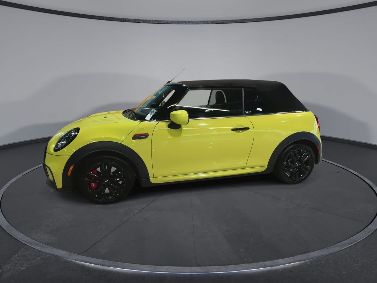 Thumbnail: 2023 MINI Cooper Convertible - 6