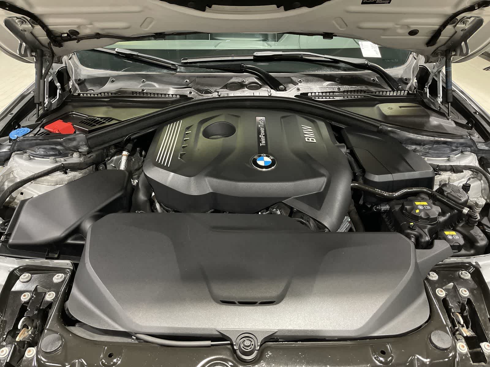 Thumbnail: 2018 BMW 3 Series - 9