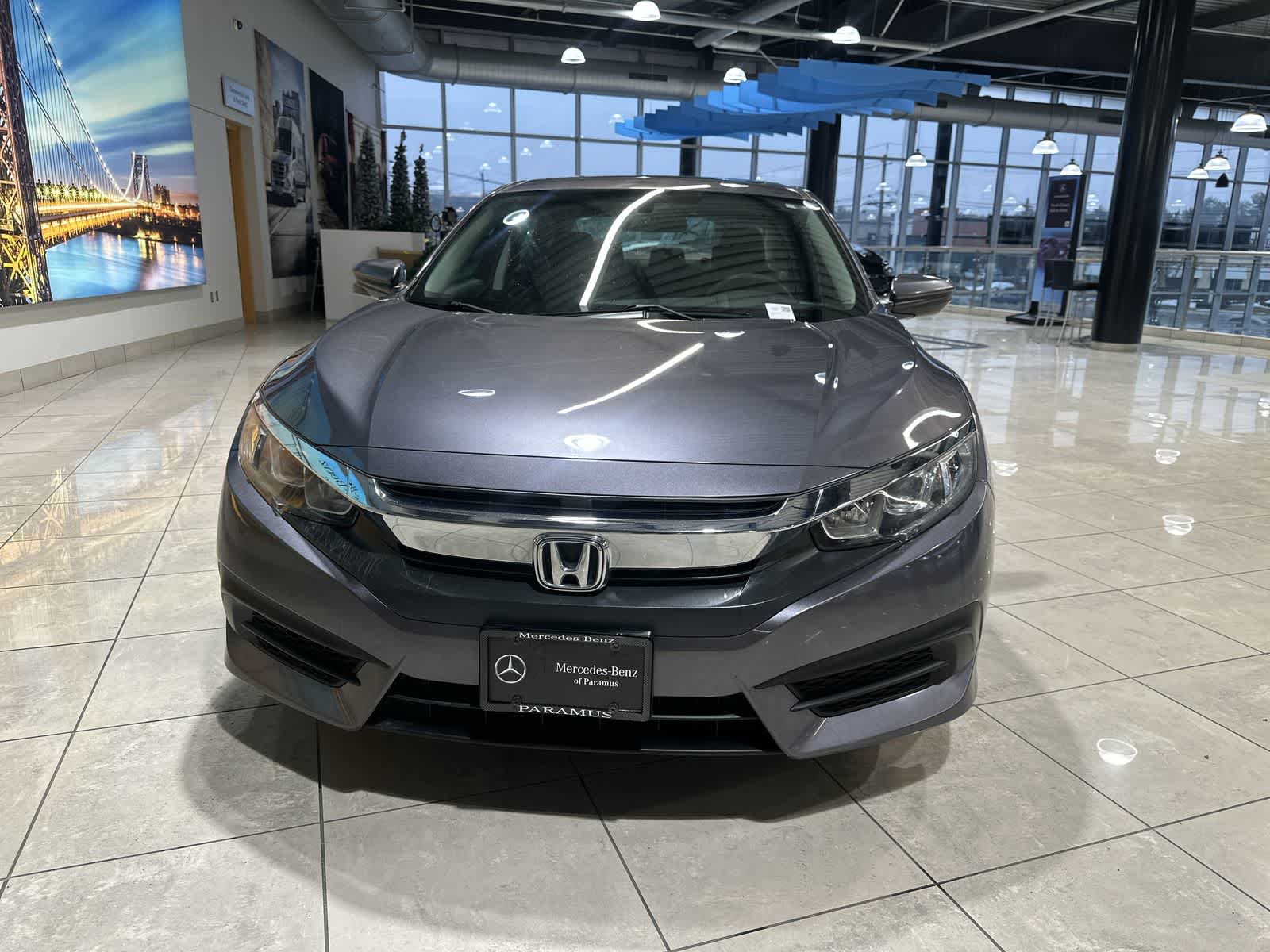 Thumbnail: 2016 Honda Civic - 18