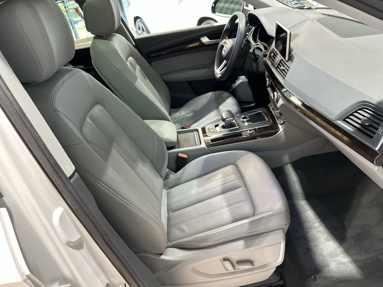 Thumbnail: 2019 Audi Q5 - 26