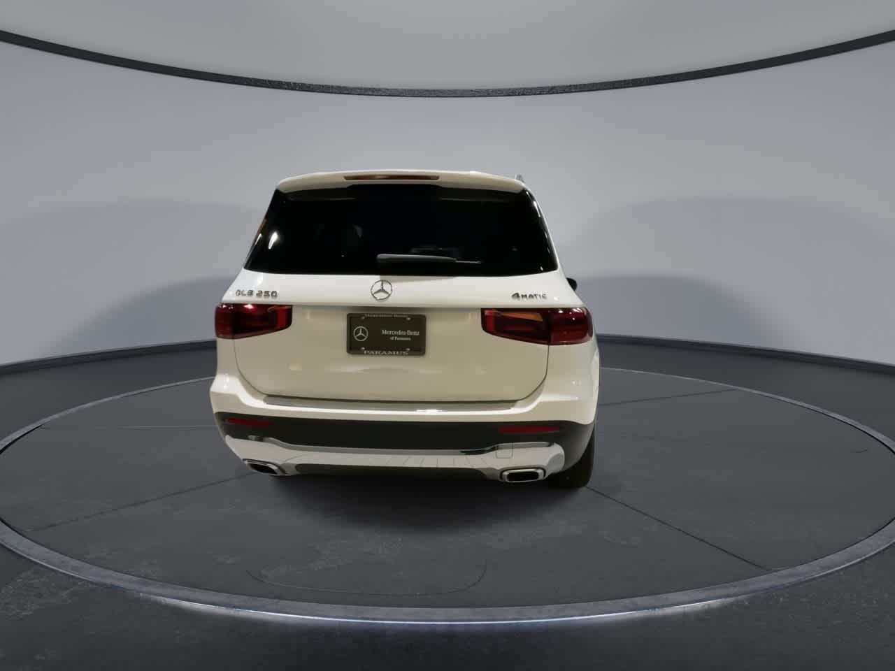 Thumbnail: 2025 Mercedes-Benz GLB - 9
