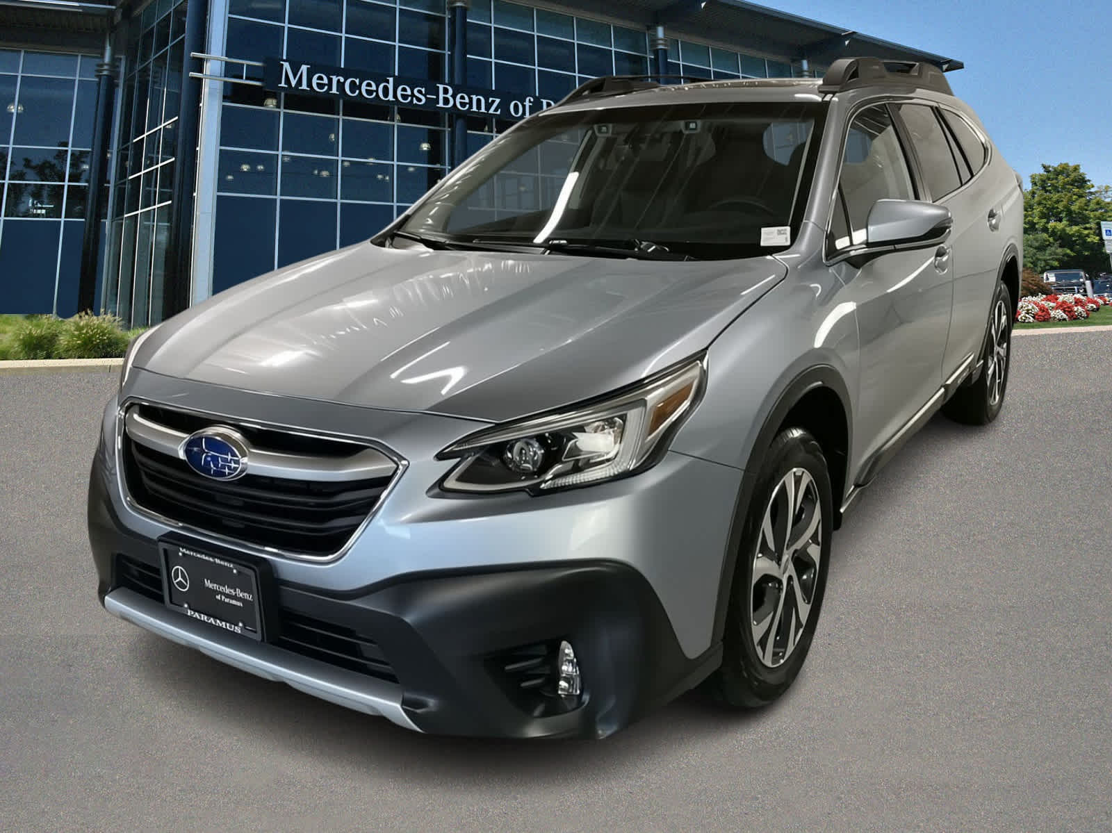 2022 Subaru Outback Limited -
                Paramus, NJ