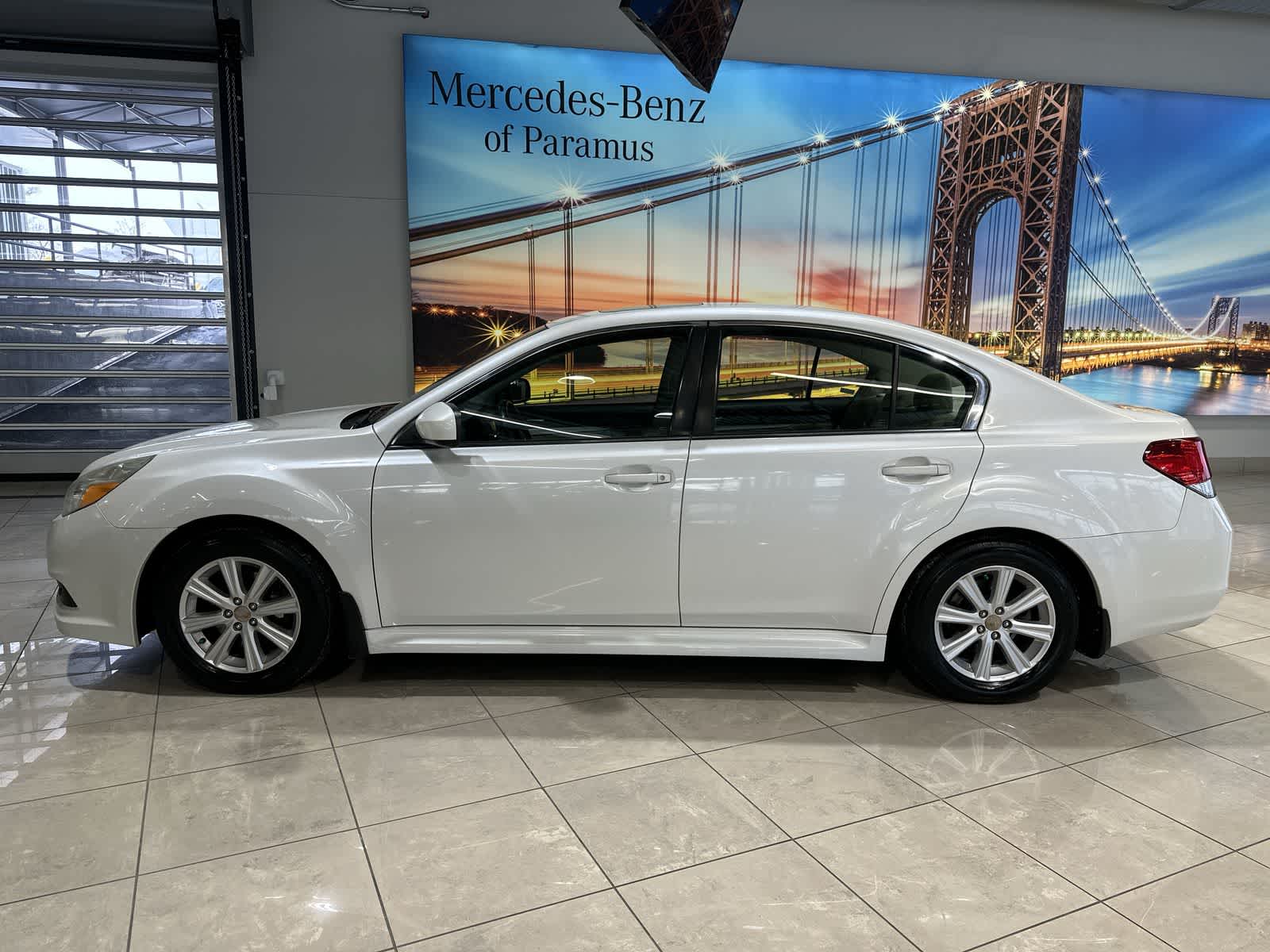 Thumbnail: 2012 Subaru Legacy - 15