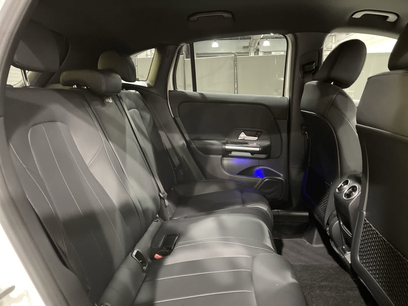 Thumbnail: 2023 Mercedes-Benz GLA - 25