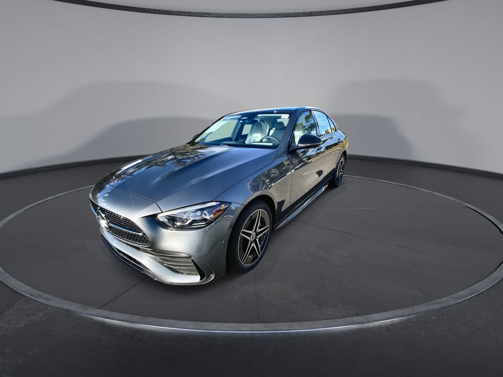 Thumbnail: 2025 Mercedes-Benz C-Class - 4