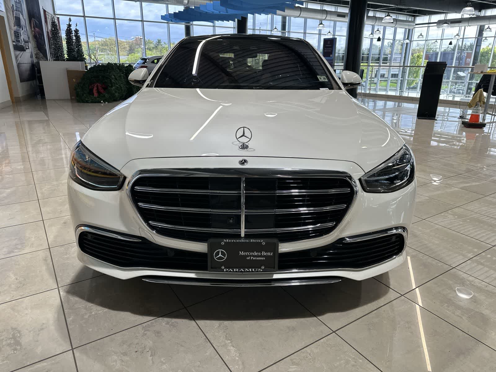 Thumbnail: 2021 Mercedes-Benz S-Class - 18