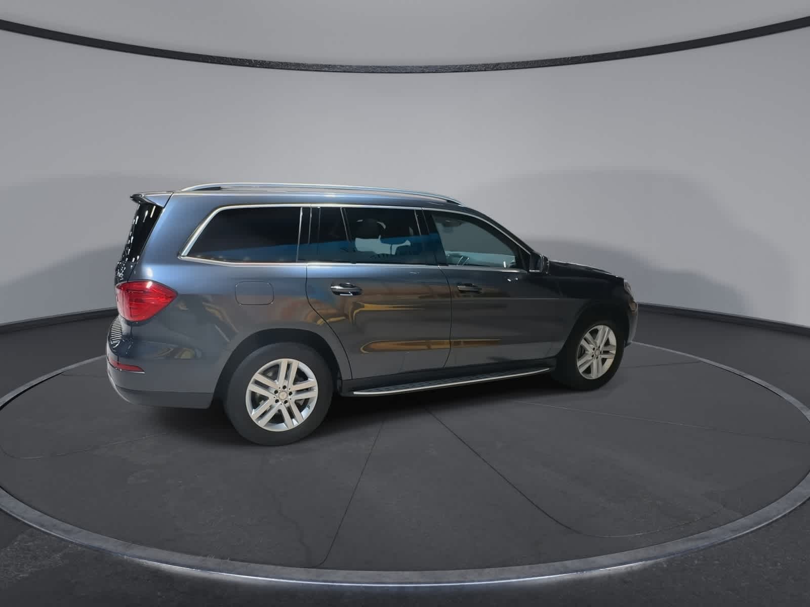 Thumbnail: 2016 Mercedes-Benz GL-Class - 12