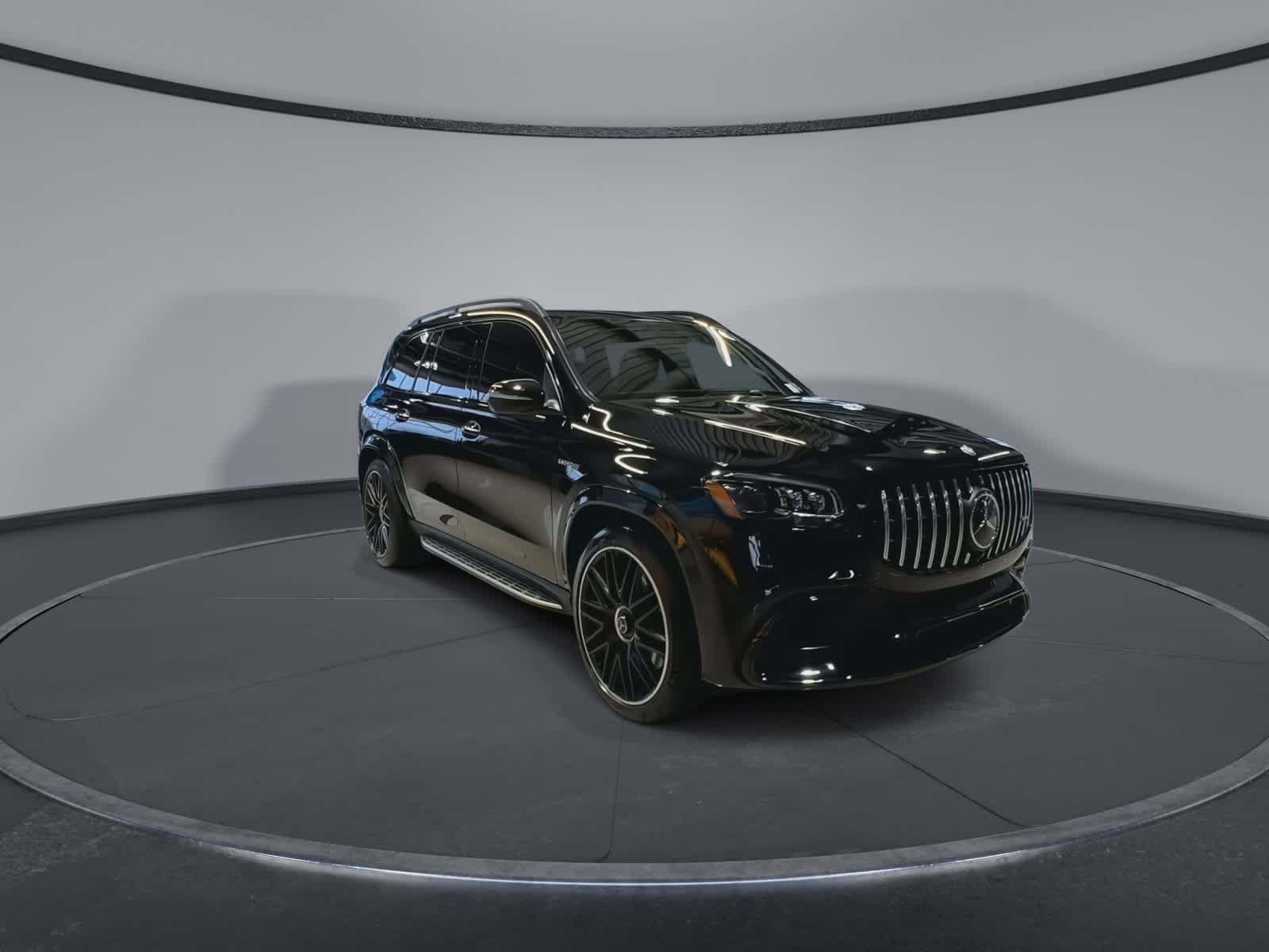 Thumbnail: 2024 Mercedes-Benz GL-Class - 3