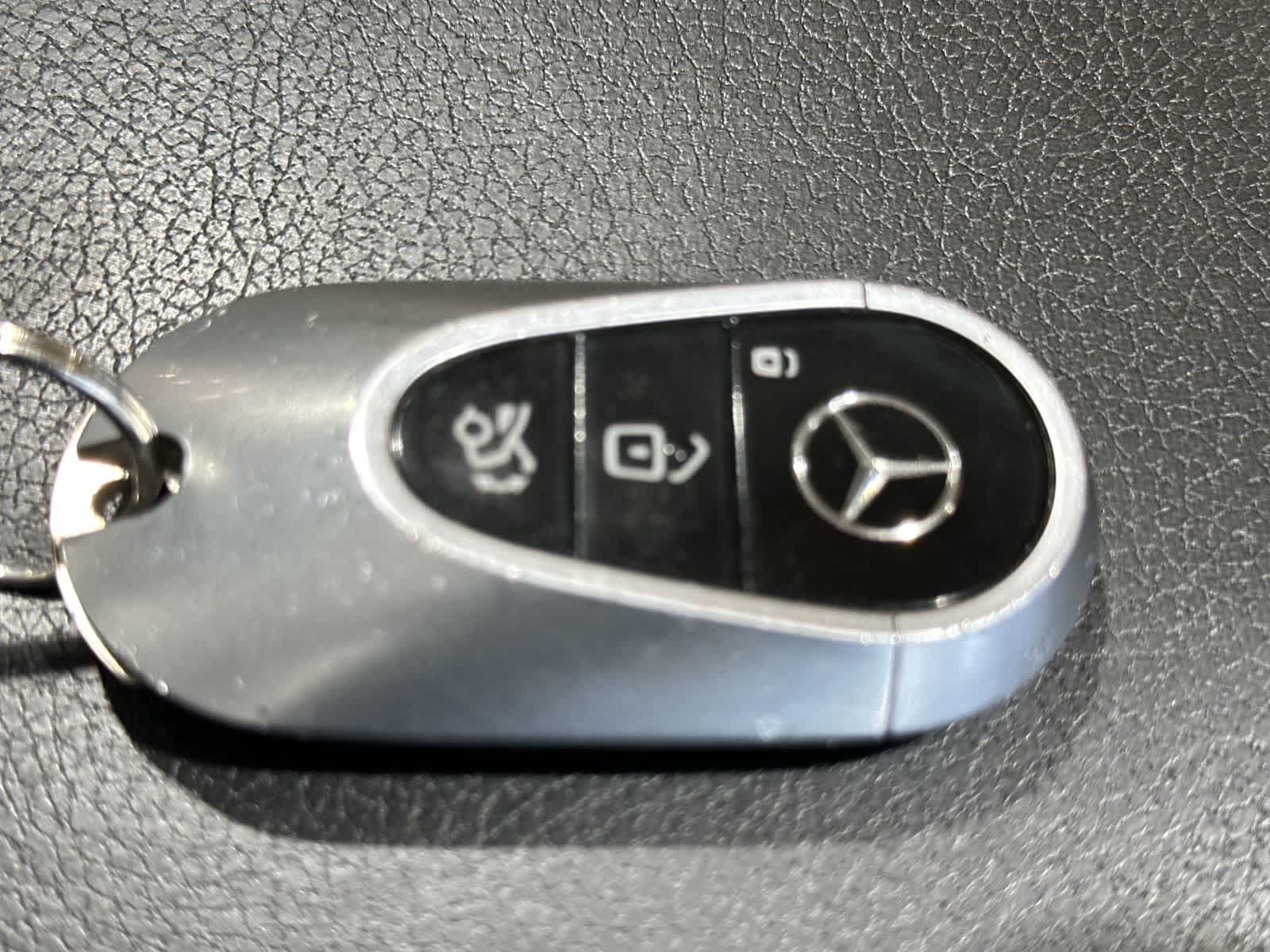 Thumbnail: 2023 Mercedes-Benz S-Class - 32
