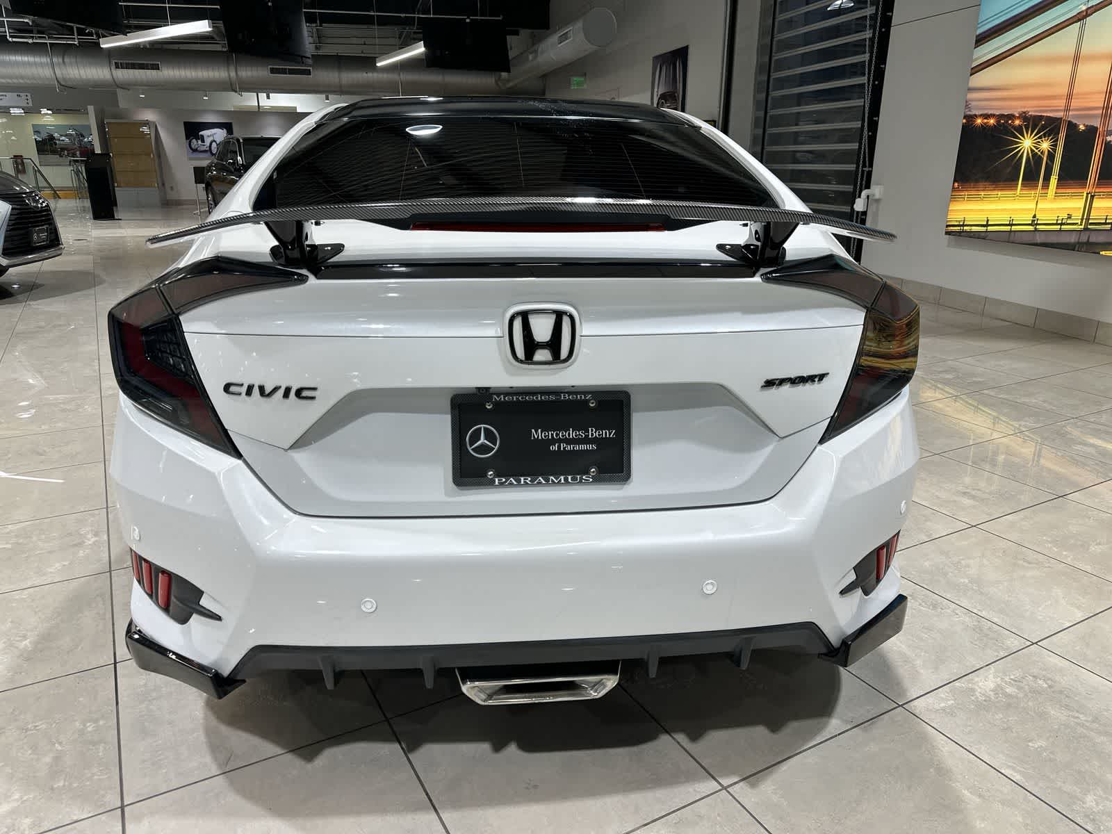 Thumbnail: 2019 Honda Civic - 17