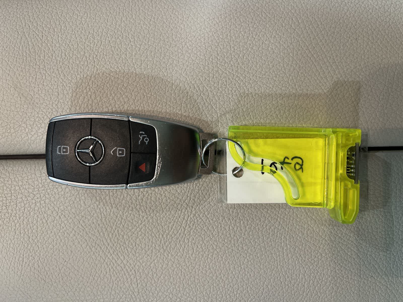 Thumbnail: 2021 Mercedes-Benz GLS - 32