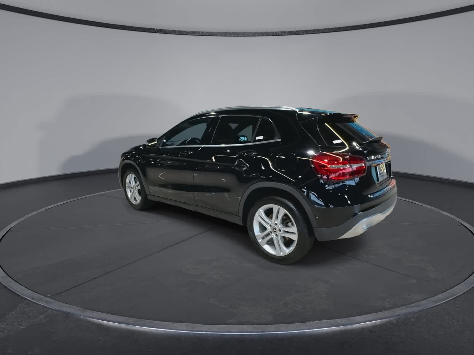 Thumbnail: 2020 Mercedes-Benz GLA - 8