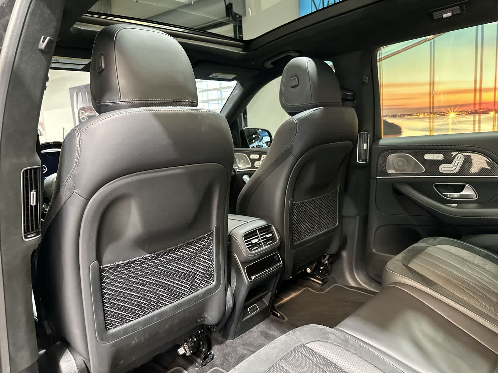 Thumbnail: 2024 Mercedes-Benz GL-Class - 24