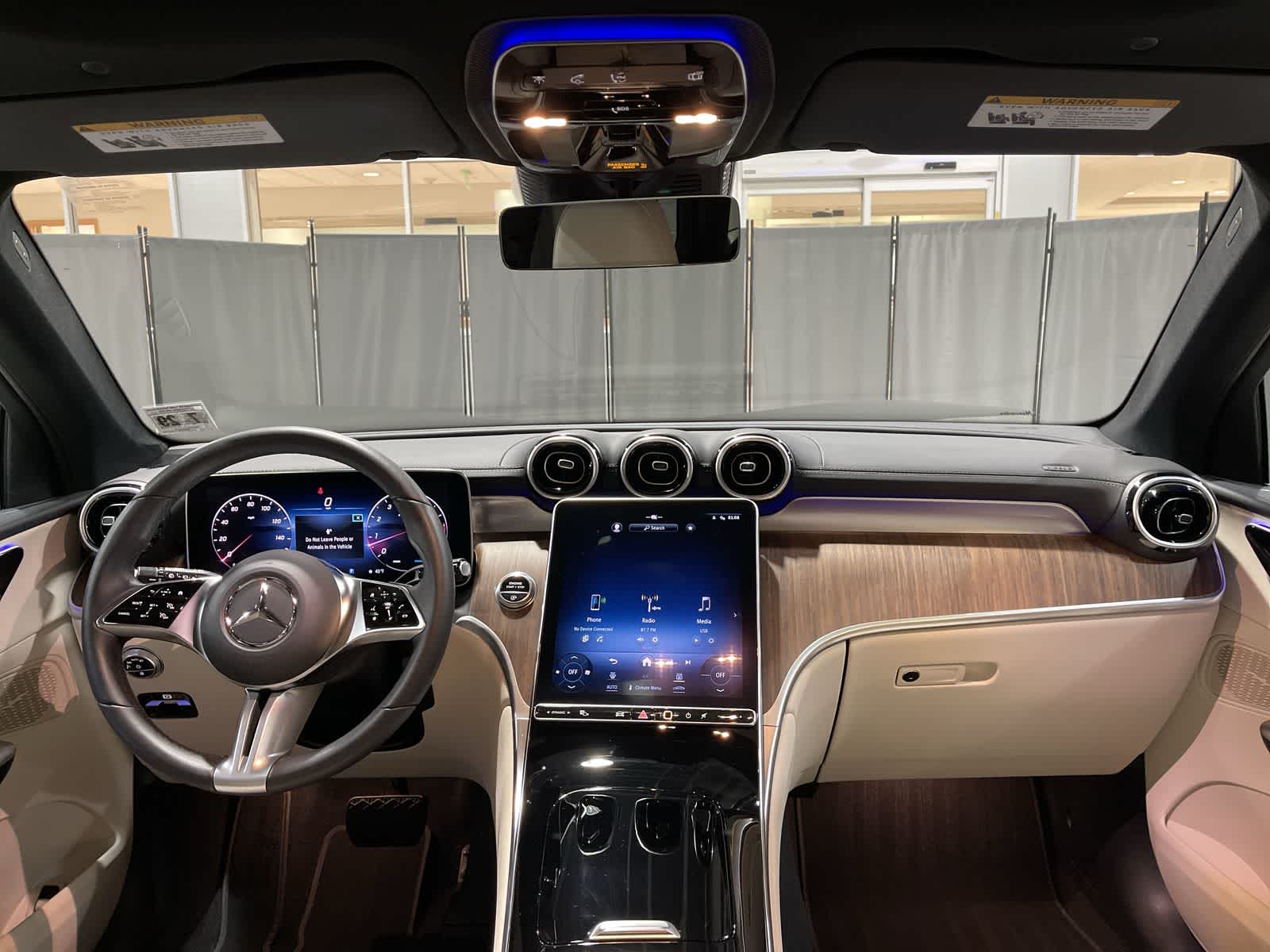 Thumbnail: 2024 Mercedes-Benz GLC - 22