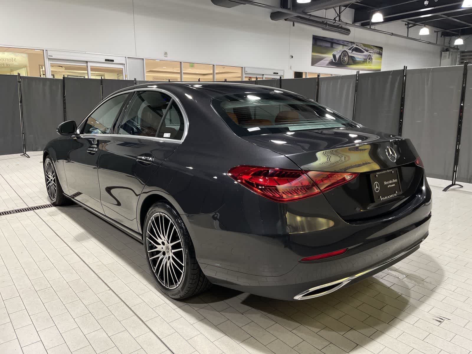 Thumbnail: 2023 Mercedes-Benz C-Class - 16