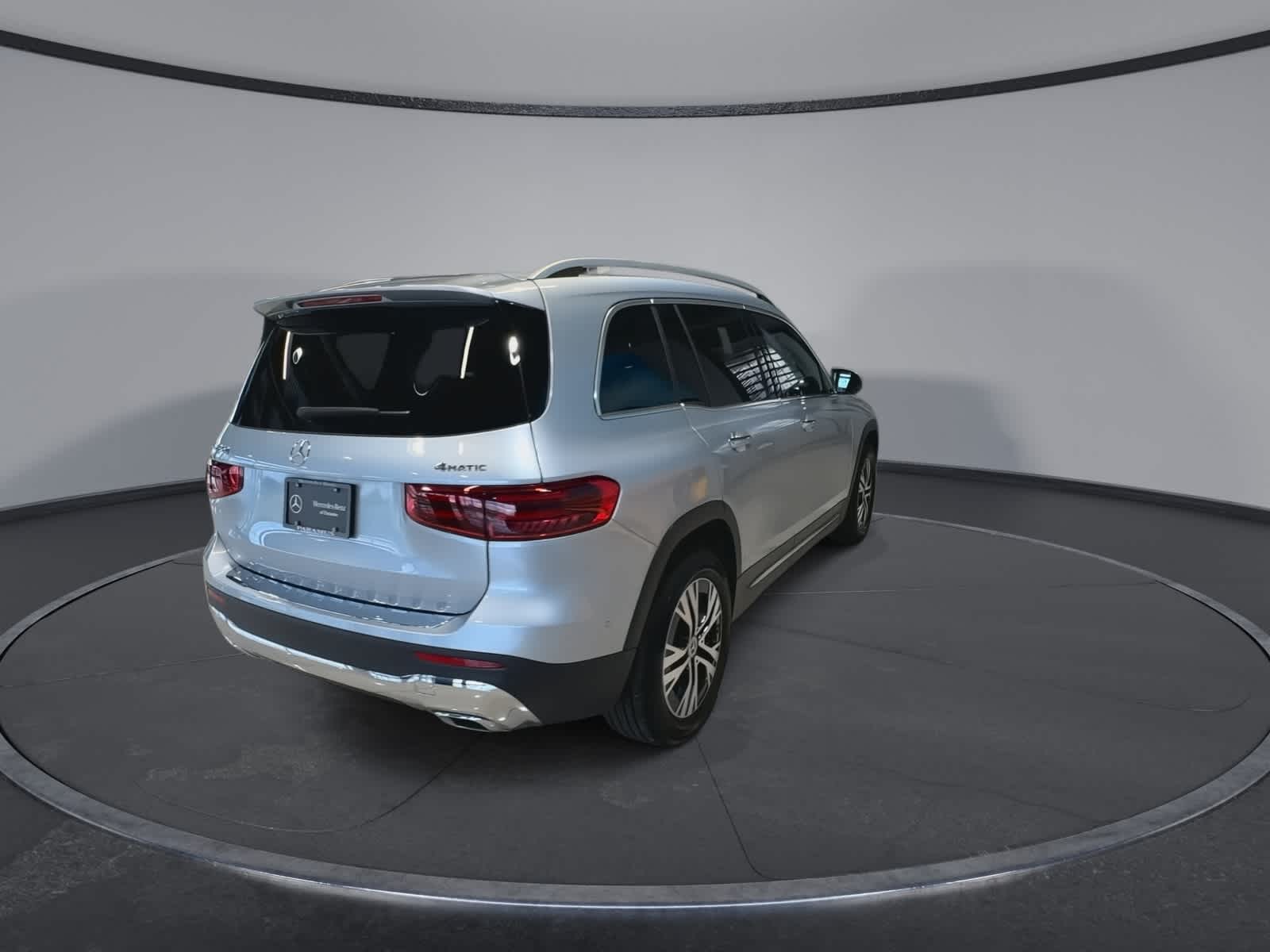 Thumbnail: 2026 Mercedes-Benz GLB - 11