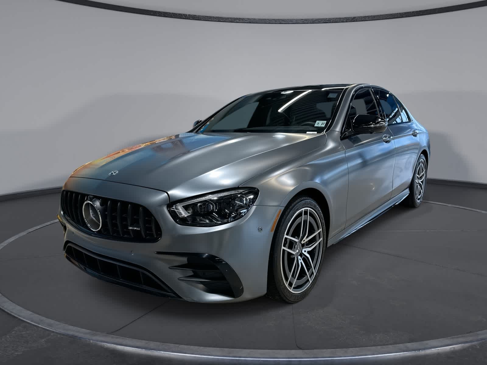 Thumbnail: 2022 Mercedes-Benz E-Class - 1
