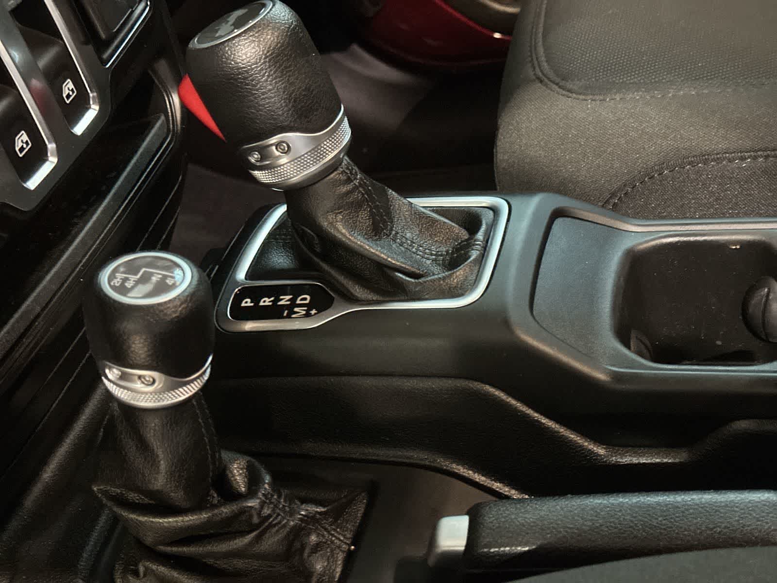 Thumbnail: 2021 Jeep Wrangler - 29