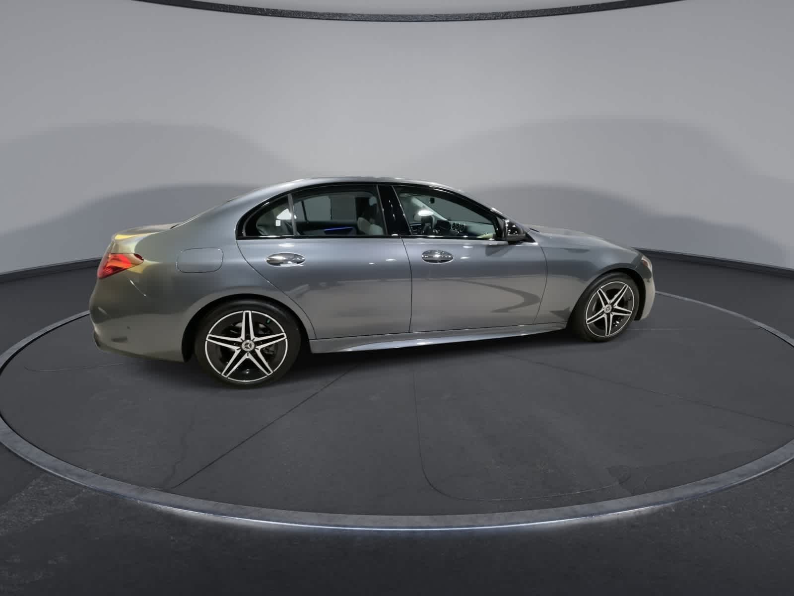Thumbnail: 2025 Mercedes-Benz C-Class - 12
